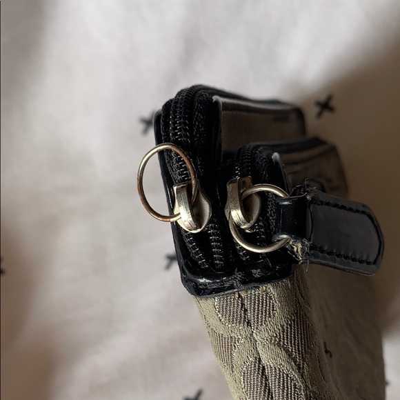 Coach wallet/ wristlet - Picture 3 of 5